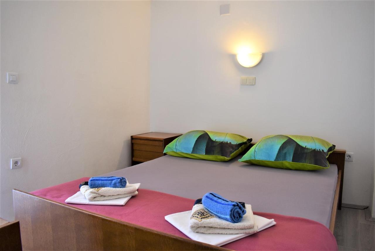 Kristofor Rab Apartment Kampor
